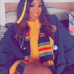 Meet your Posher, Krystal